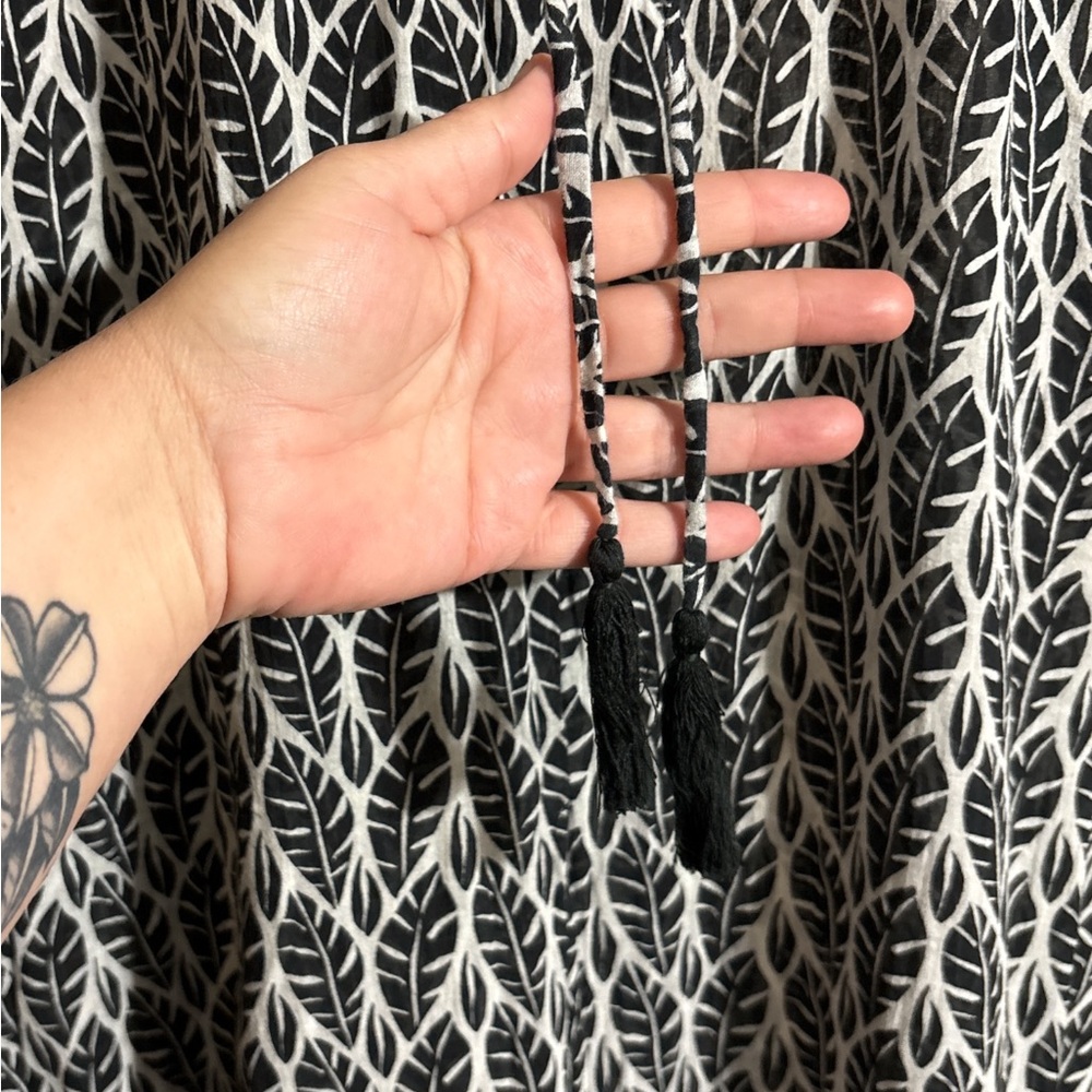 Rock Flower Paper Swim Cover-Up - Picture 3 of 5